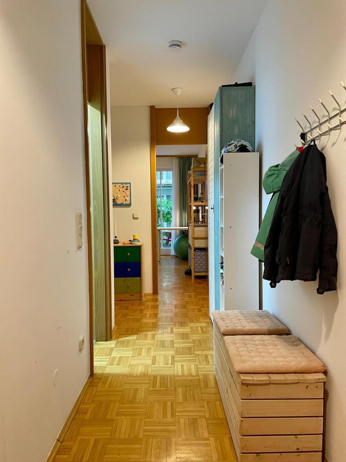 Apartment Cozy, Well Located Munich